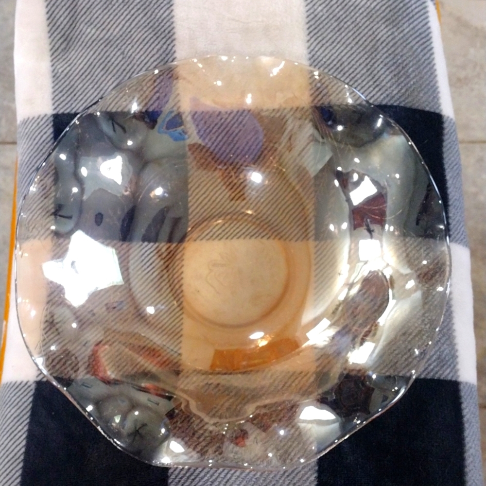 Floragold carnival glass ruffled edge bowl/Jeanette glass marigold.